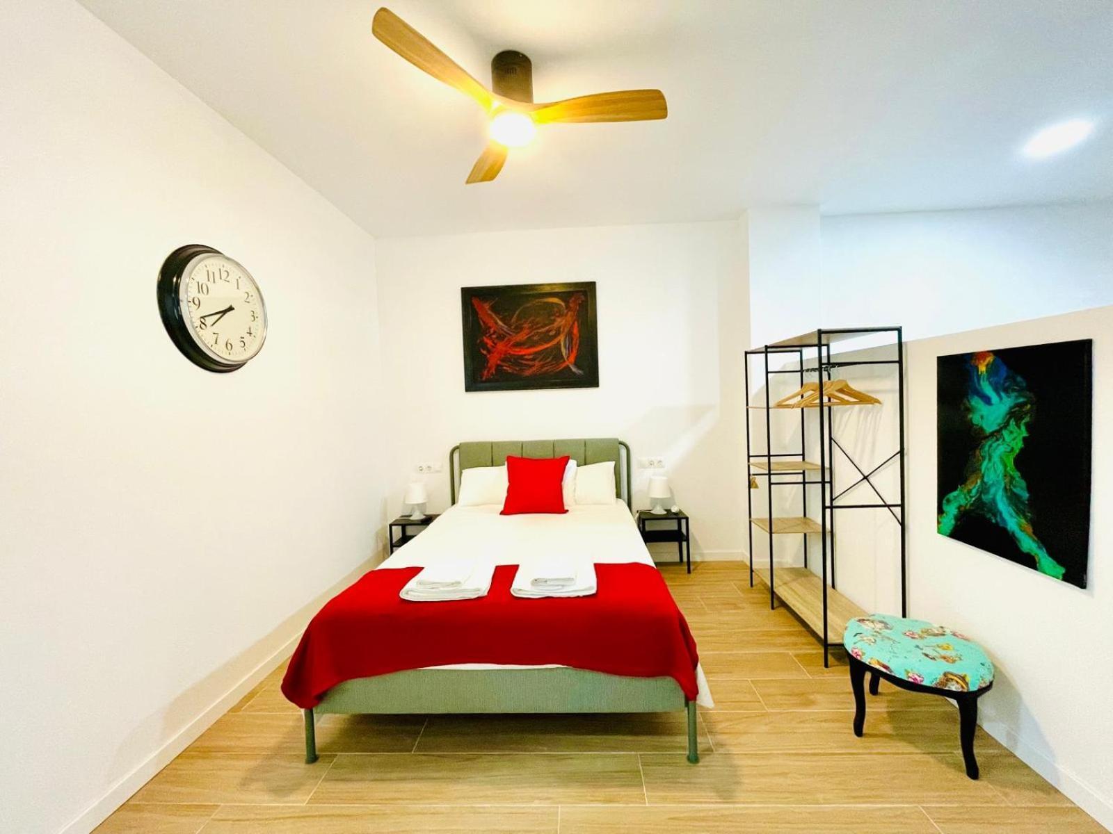 Completo Y Bello Apartamento En Málaga Buitenkant foto