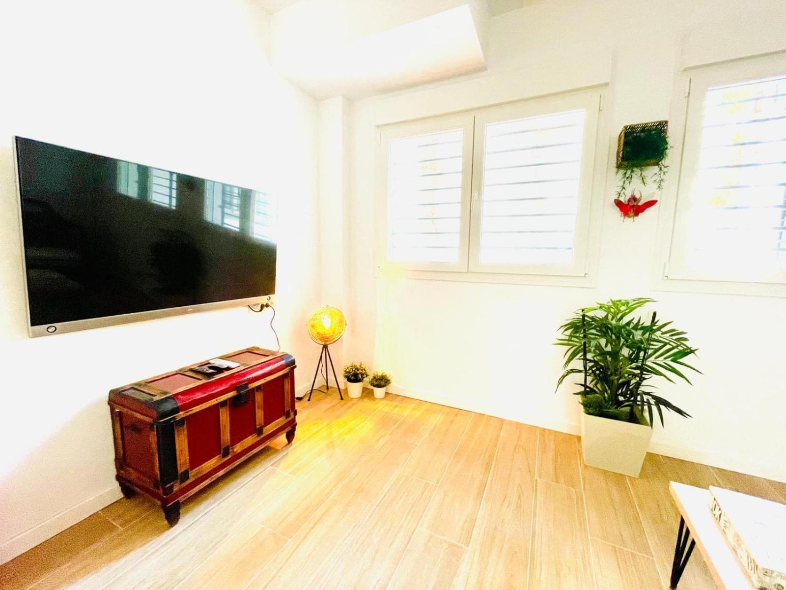 Completo Y Bello Apartamento En Málaga Buitenkant foto